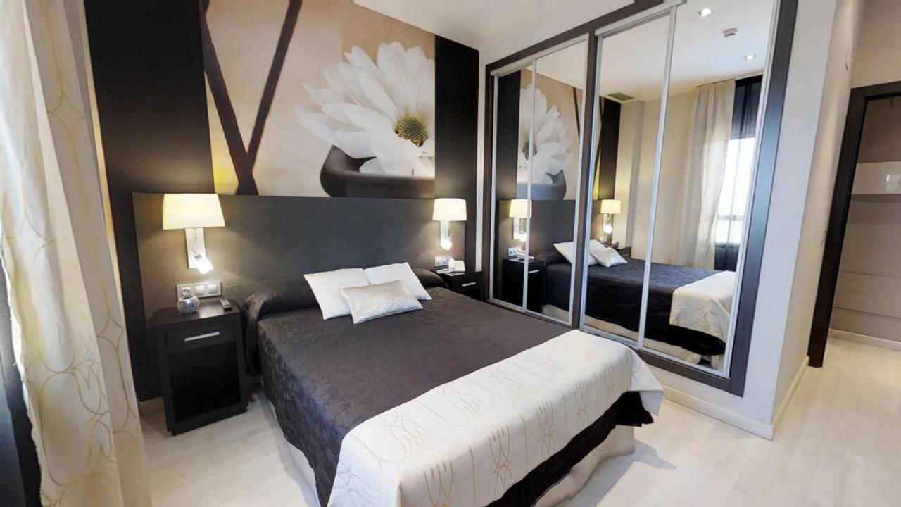 Leo Deluxe Punta Umbria (Adults Only) Apartment Exterior photo
